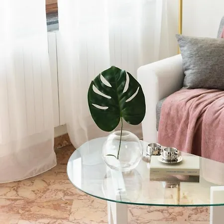 Lejlighed Altido Great 2br Apt With Parking In Country